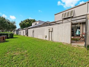 11318 NW 16th St, Pembroke Pines FL 33026