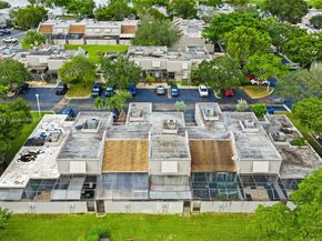 11318 NW 16th St, Pembroke Pines FL 33026