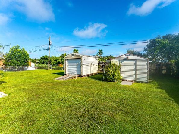 15445 Garfield Dr, Homestead FL 33033