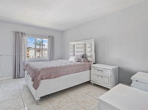 422 NW 84th St 422, Miami FL 33150