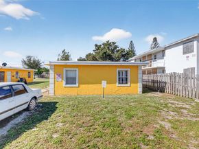 130 - 132 - 134 - 136 SW 8th Ave, Delray Beach FL 33444