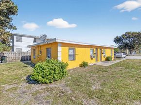 130 - 132 - 134 - 136 SW 8th Ave, Delray Beach FL 33444