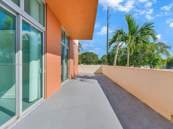 2100 Van Buren St 206, Hollywood FL 33020