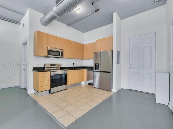 2100 Van Buren St 206, Hollywood FL 33020