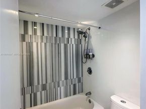 2350 NE 135th St 1501, North Miami FL 33181