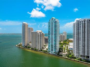300 S Biscayne Blvd