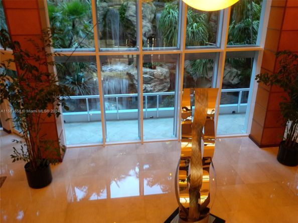 21205 Yacht Club Dr 3209, Aventura FL 33180