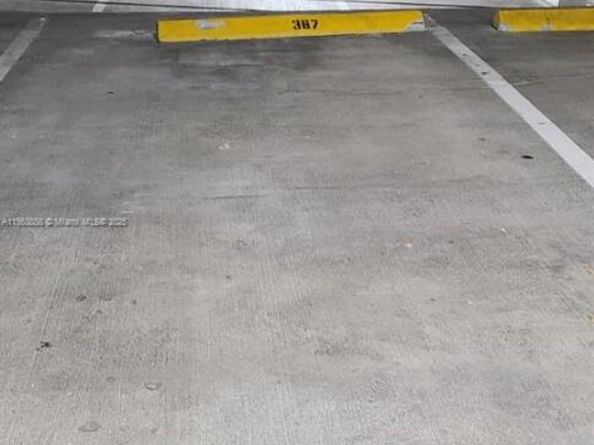 21205 Yacht Club Dr 3209, Aventura FL 33180