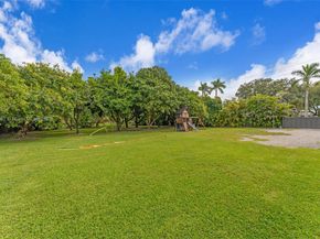 551 SW 127th Ave, Miami FL 33184