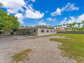 551 SW 127th Ave, Miami FL 33184