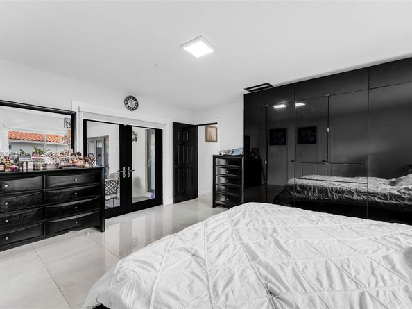 551 SW 127th Ave, Miami FL 33184