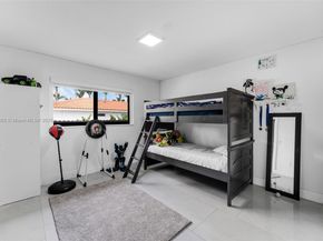 551 SW 127th Ave, Miami FL 33184