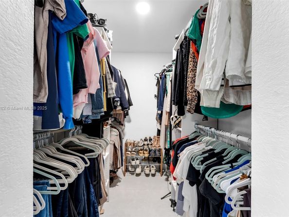 551 SW 127th Ave, Miami FL 33184