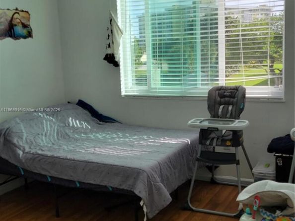 919 Hillcrest Dr 306, Hollywood FL 33021