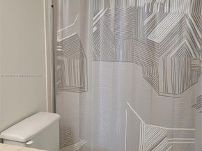 919 Hillcrest Dr 306, Hollywood FL 33021
