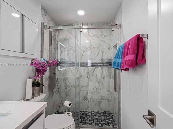 741 SW 99th Ct Cir, Miami FL 33174