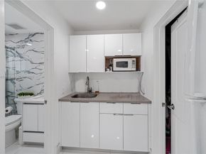 741 SW 99th Ct Cir, Miami FL 33174