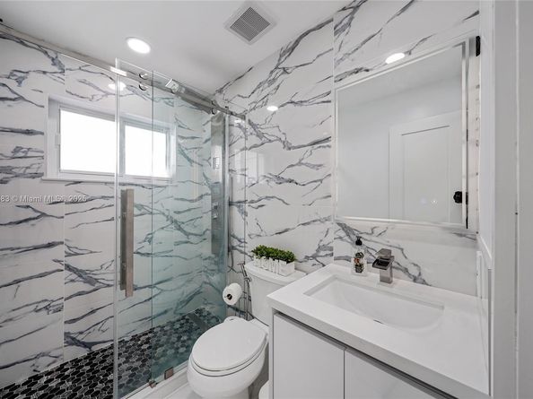 741 SW 99th Ct Cir, Miami FL 33174