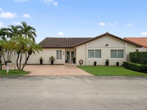 741 SW 99th Ct Cir, Miami FL 33174