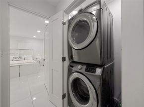741 SW 99th Ct Cir, Miami FL 33174
