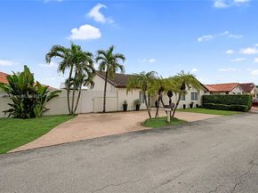 741 SW 99th Ct Cir, Miami FL 33174
