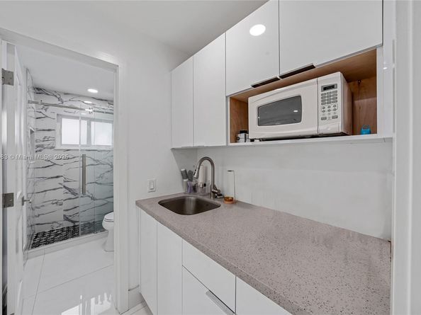 741 SW 99th Ct Cir, Miami FL 33174