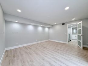 8429 N Coral Cir, North Lauderdale FL 33068