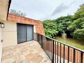 8429 N Coral Cir, North Lauderdale FL 33068