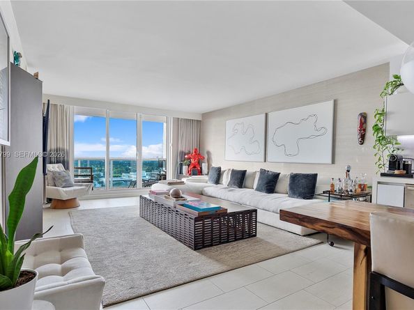 102 24th St 1427, Miami Beach FL 33139