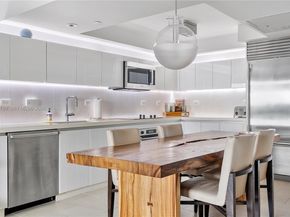 102 24th St 1427, Miami Beach FL 33139