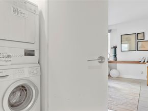 102 24th St 1427, Miami Beach FL 33139