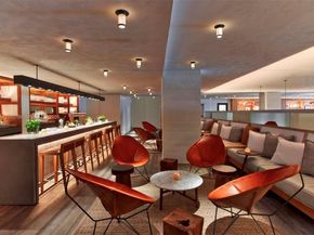 102 24th St 1427, Miami Beach FL 33139