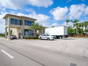 13705 SW 12th St 103B, Pembroke Pines FL 33027