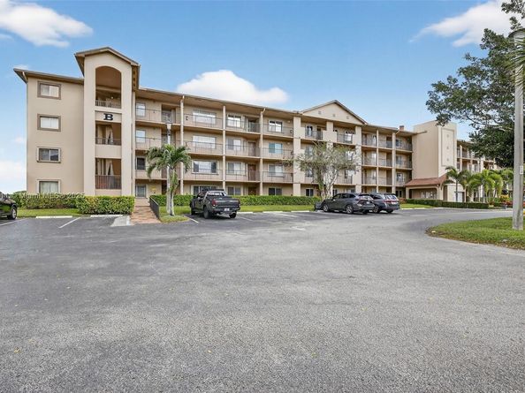 13705 SW 12th St 103B, Pembroke Pines FL 33027