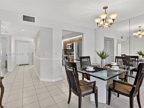 13705 SW 12th St 103B, Pembroke Pines FL 33027