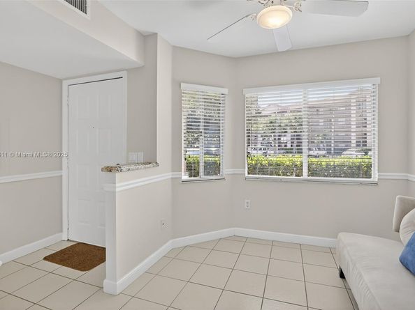 13705 SW 12th St 103B, Pembroke Pines FL 33027