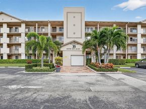 13705 SW 12th St 103B, Pembroke Pines FL 33027