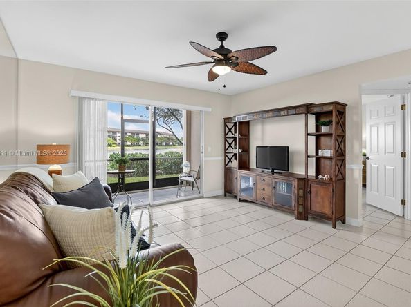 13705 SW 12th St 103B, Pembroke Pines FL 33027