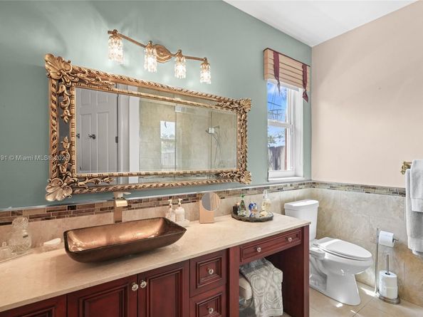 1282 Grant Ct, Hollywood FL 33019