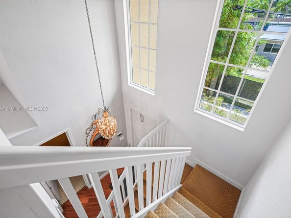 1282 Grant Ct, Hollywood FL 33019