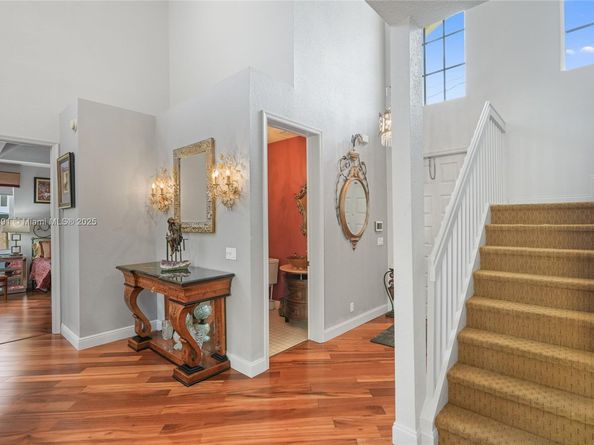 1282 Grant Ct, Hollywood FL 33019