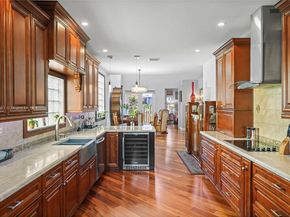 1282 Grant Ct, Hollywood FL 33019