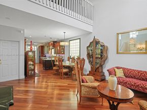 1282 Grant Ct, Hollywood FL 33019