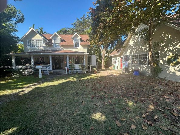 6810 Maynada St, Coral Gables FL 33146