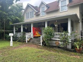 6810 Maynada St, Coral Gables FL 33146