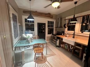 6810 Maynada St, Coral Gables FL 33146