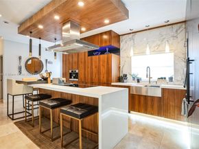 6478 NW 113th Pl, Doral FL 33178