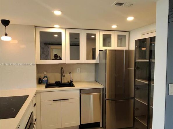 2899 Collins Ave 1634, Miami Beach FL 33140