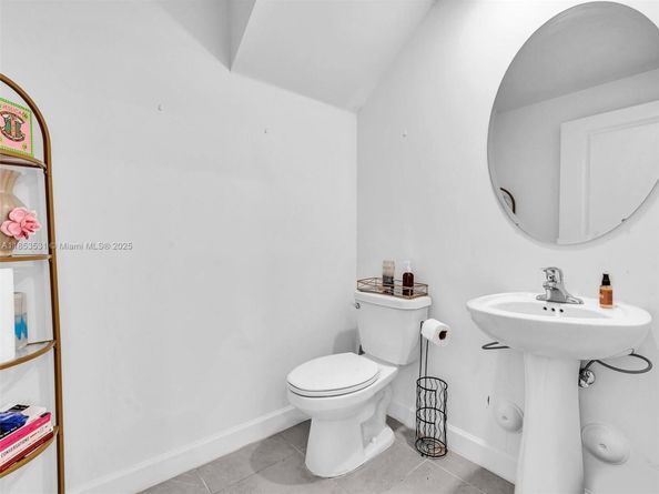 12929 NW 24th Ave, Miami FL 33167
