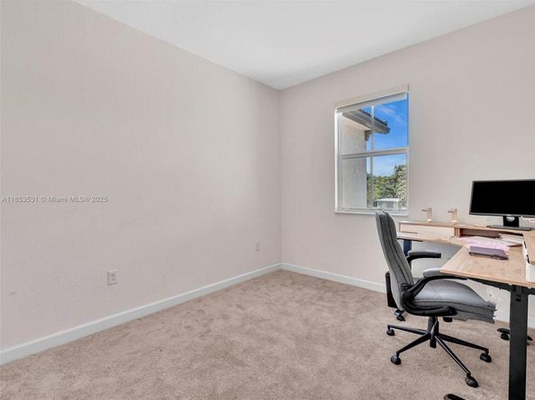 12929 NW 24th Ave, Miami FL 33167